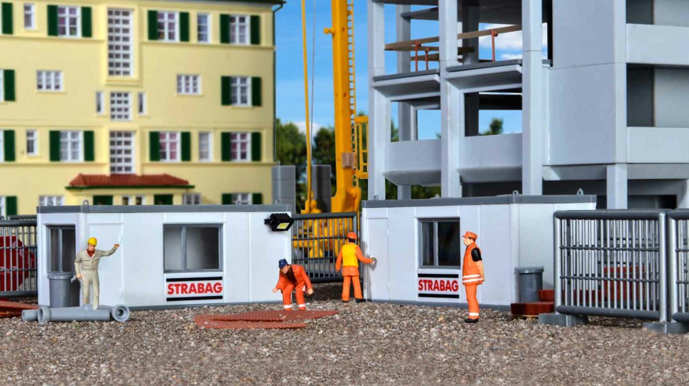 315-38626 Gebäude-Container STRABAG mit 