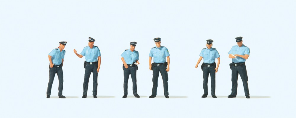 324-10743 Polizei in Sommeruniform, Deut
