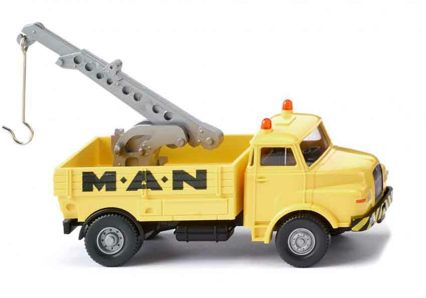 327-063406 MAN Abschleppwagen - MAN Servi