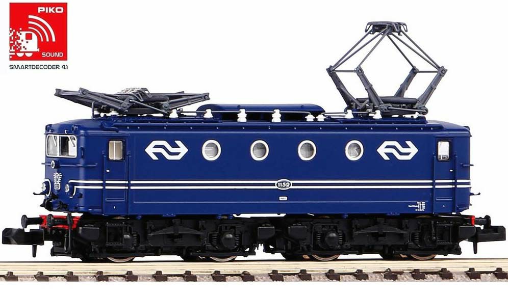 339-40371 Sound-Elektrolokomotive Rh 110