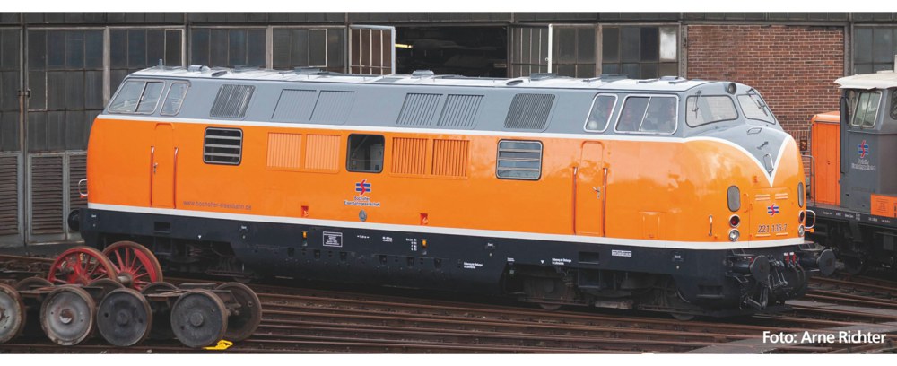 339-40509 Sound-Diesellokomotive BR 221 