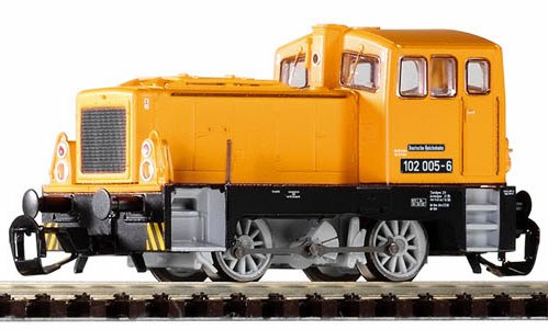 339-47303 TT Diesellokomotive 102 der DR