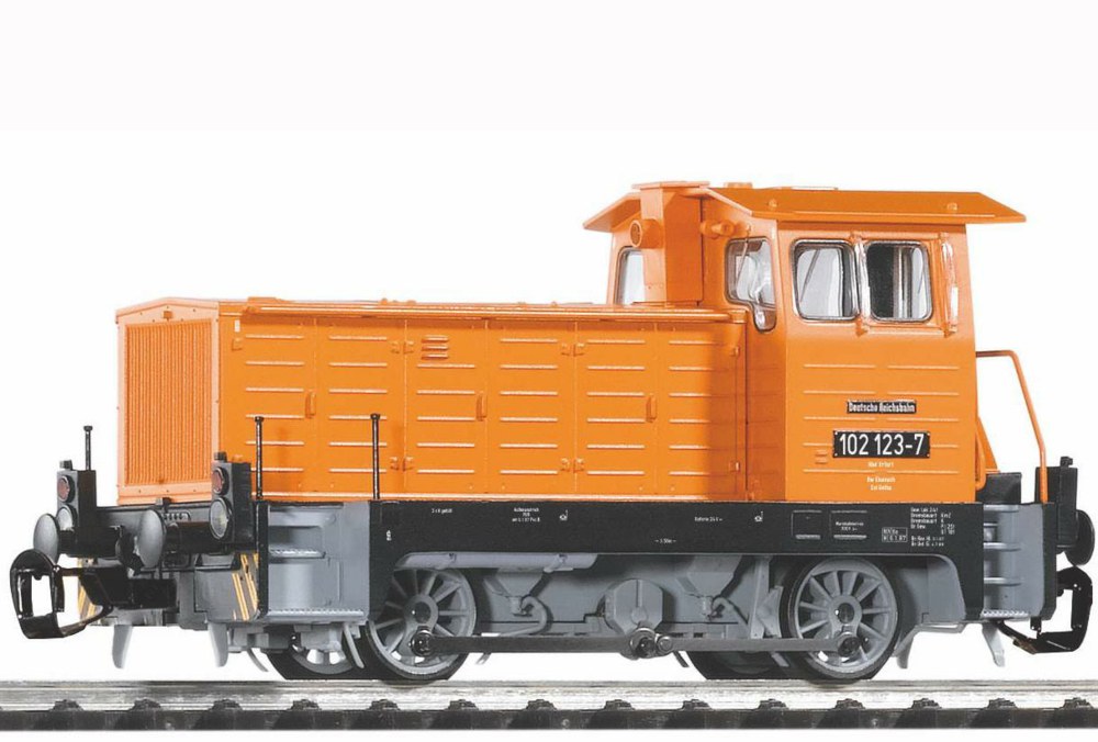 339-47503 TT Diesellokomotive BR 102.1 d