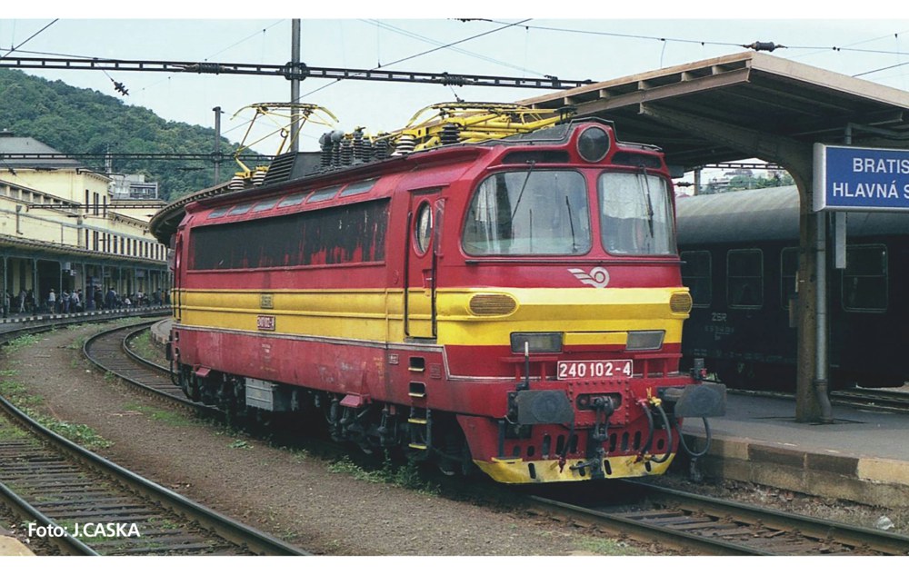 339-51950 Elektrolokomotive BR 240 Slova