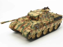 318-300035345 1:35 Panzerkampfwagen Panther 