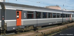 321-74537 Corail-Großraumwagen 1. Klasse