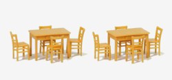324-17218 2 Tische, 8 Stühle. Preiser Zu