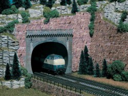 326-42502 Tunnelportal, zweigleisig, 2 S