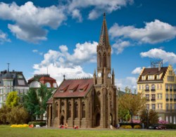 326-47760 Stadtkirche Stuttgart-Berg Vol