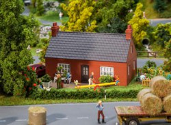 328-130609 Klinkerhaus                   