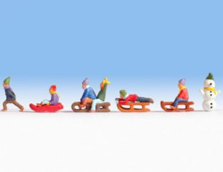 330-45819 Kinder im Schnee NOCH Modellba